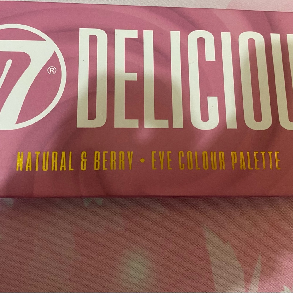 W7 Delicious Eye Colour Palette